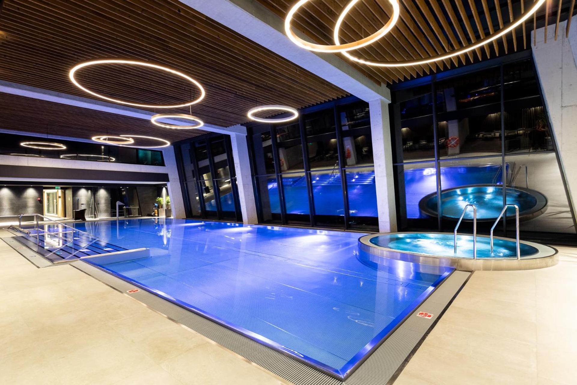 Hotel Meta Resort & Vine Spa ชเจอร์ค ภายนอก รูปภาพ