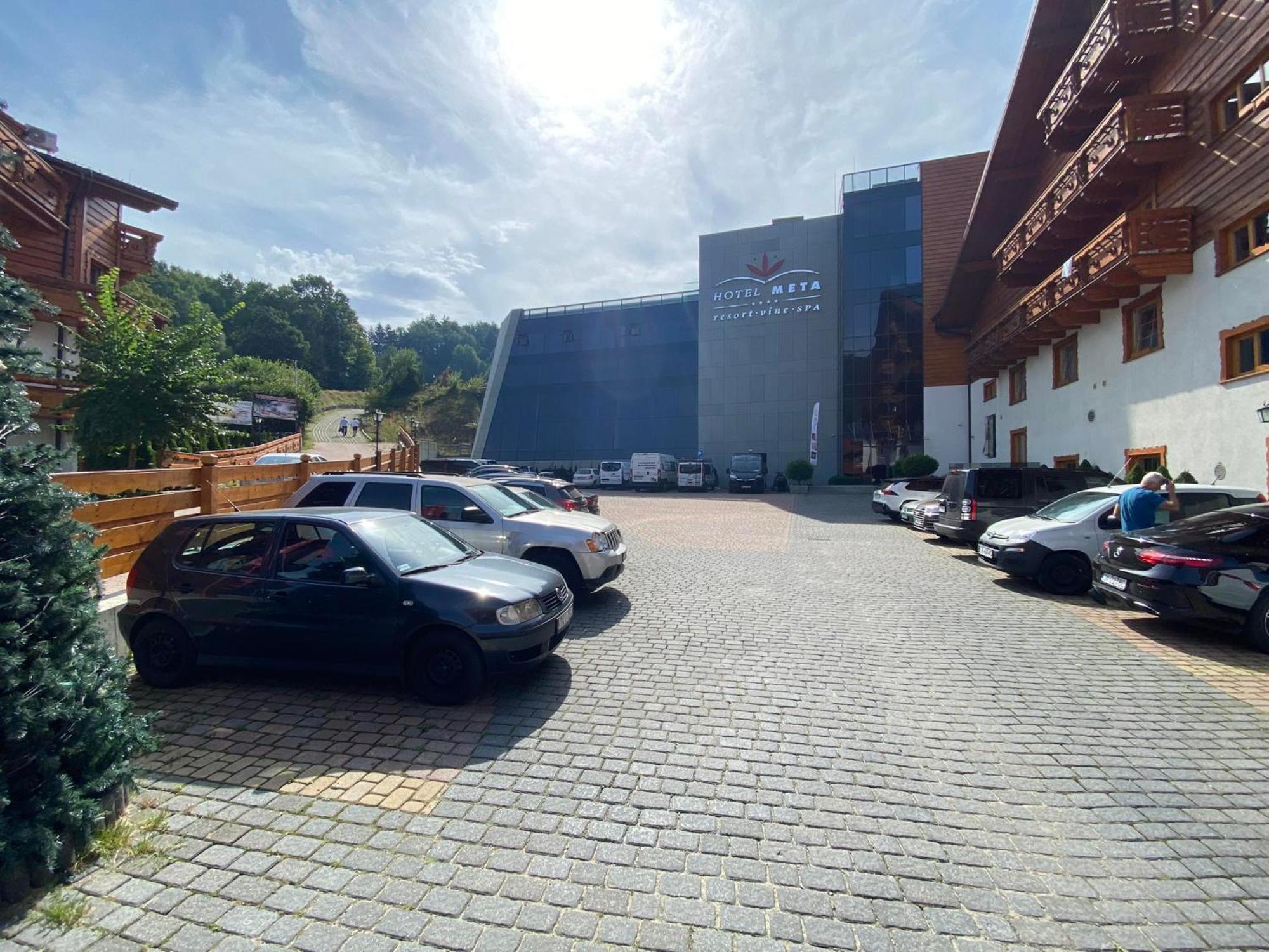 Hotel Meta Resort & Vine Spa ชเจอร์ค ภายนอก รูปภาพ