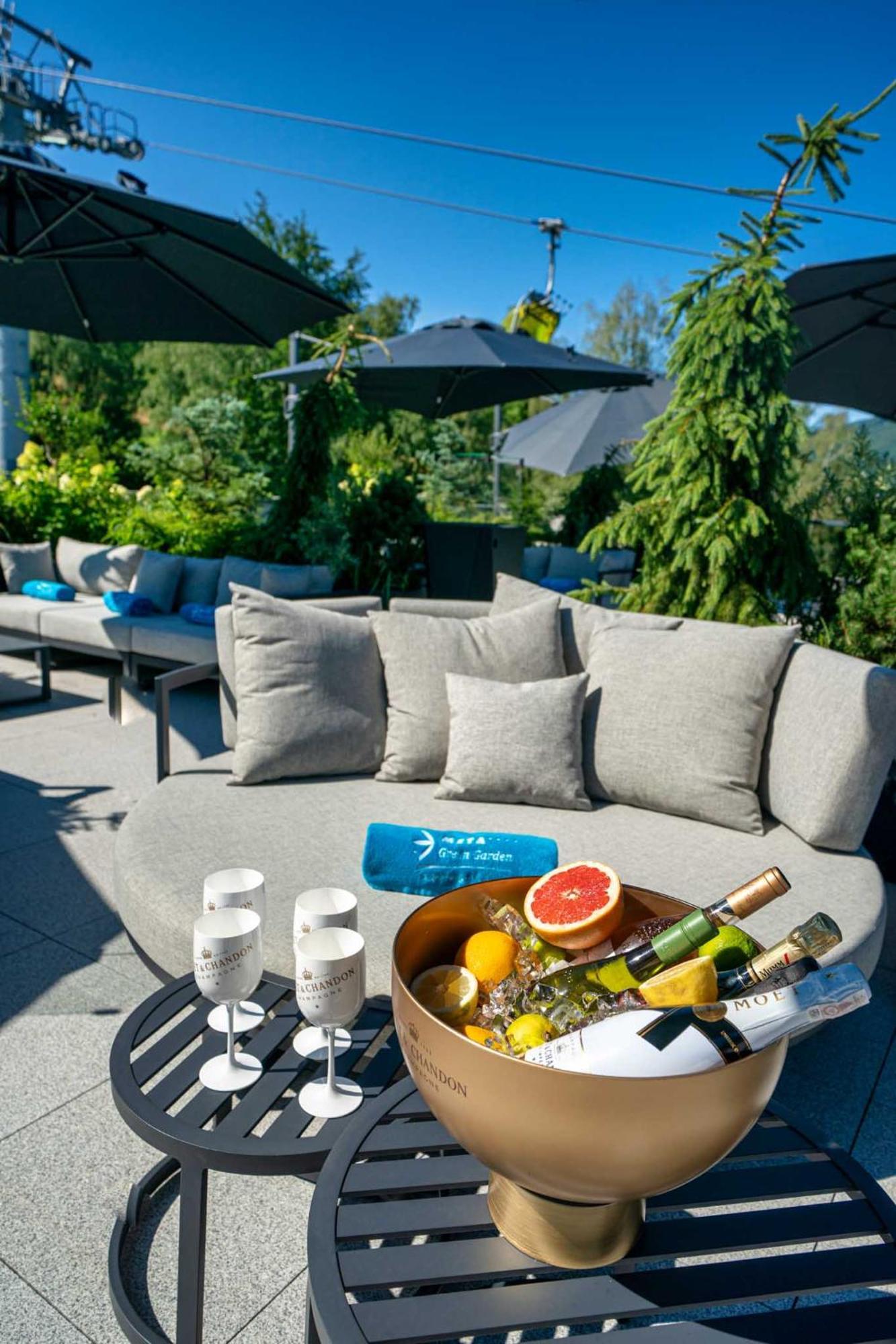 Hotel Meta Resort & Vine Spa ชเจอร์ค ภายนอก รูปภาพ
